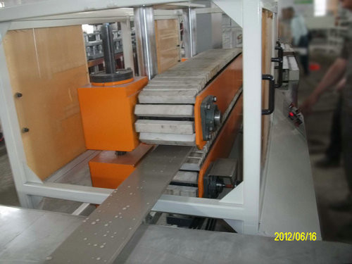 WPC Floor / Decking Plastic Profile Extrusion Line , Window Profile Extruder